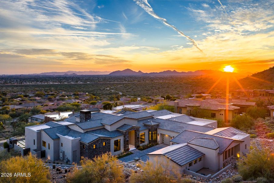 MLS - 11520 E Dreyfus Ave - Scottsdale,