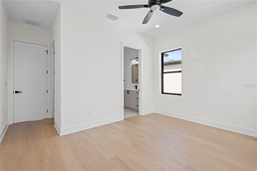 Spacious, unfurnished interior of a new home in , Tampa (Image 12). Spacious, unfurnished interior of a new home in , Tampa (Image 12).