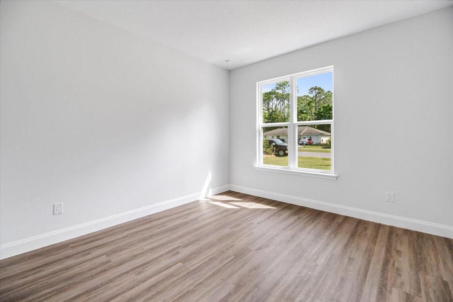 Spacious, unfurnished interior of a new home in , Palm Coast (Image 18).
