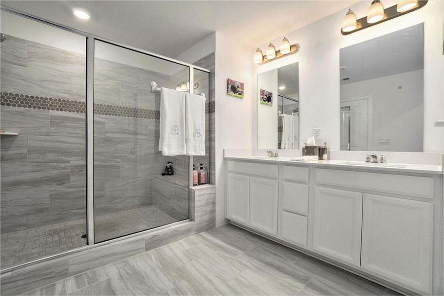 Furnished interior view inside a new home in , Smyrna (Image 13).