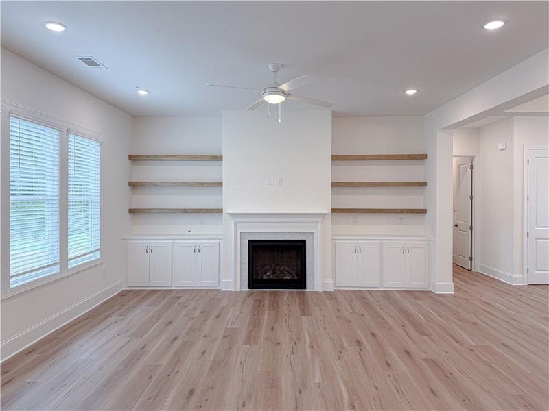 Spacious, unfurnished interior of a new home in Ashbury Commons, Powder Springs (Image 23).