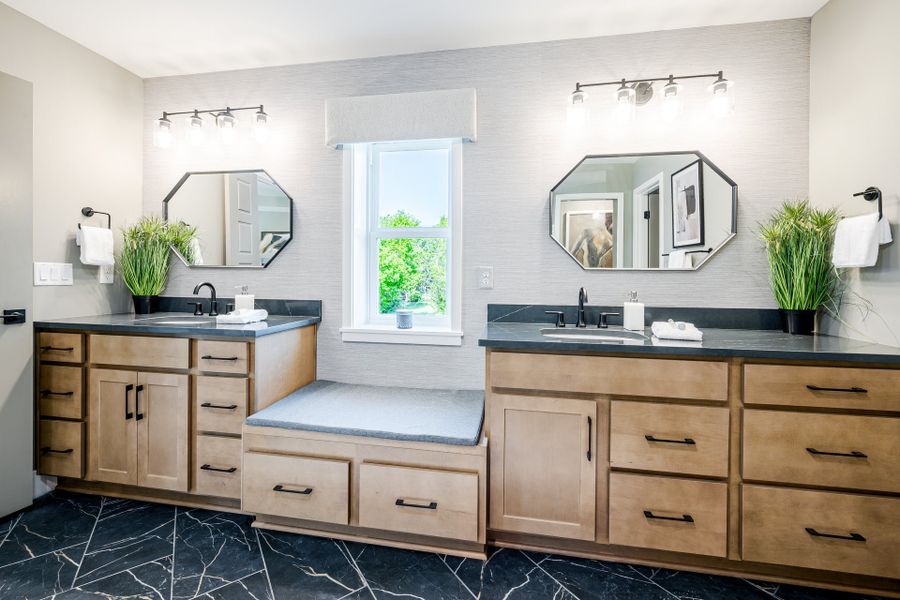 Representative furnished interior of a home built from the Beckett by Fischer Homes in Veranda Manor, Canton (Image 37).