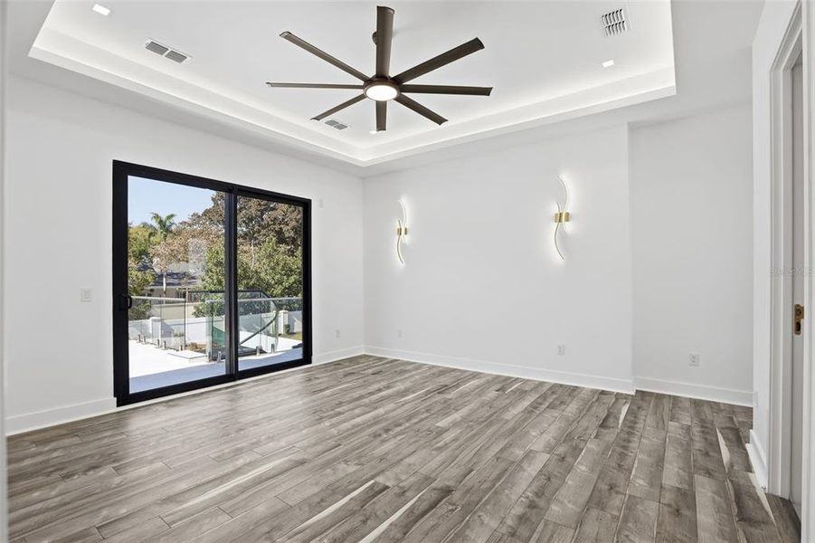 Spacious, unfurnished interior of a new home in , Windermere (Image 20). Spacious, unfurnished interior of a new home in , Windermere (Image 20).