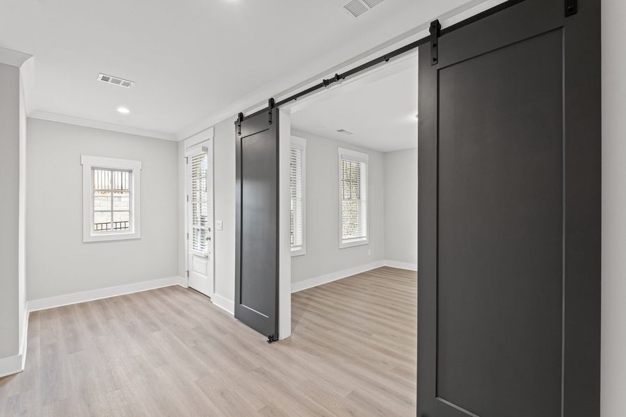 Representative unfurnished interior of a home built from the The Kensington by JW Collection in Devin's Shire, Kennesaw (Image 11).