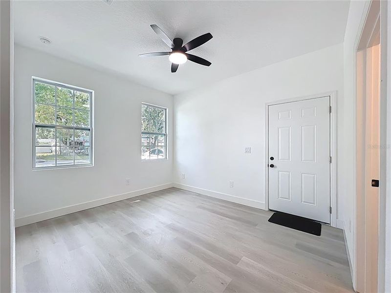 Spacious, unfurnished interior of a new home in , Orlando (Image 55).