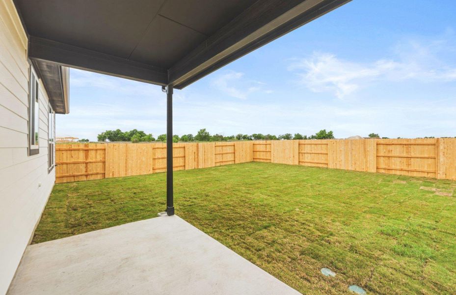 Exterior details and patio area of a home in Patterson Ranch, Georgetown (Image 19).
