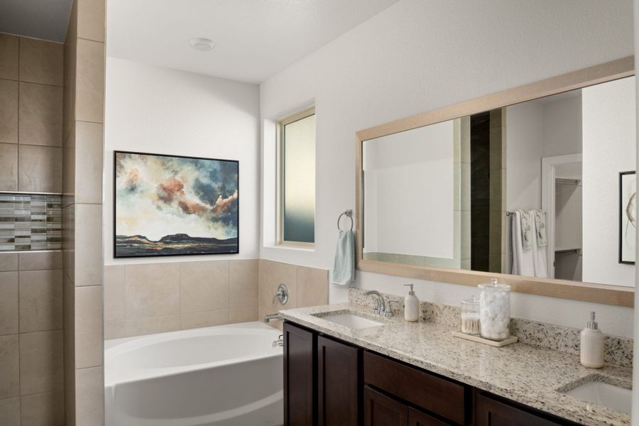 Representative furnished interior of a home built from the Ocotillo by View Homes in Summer Sky, El Paso (Image 38).