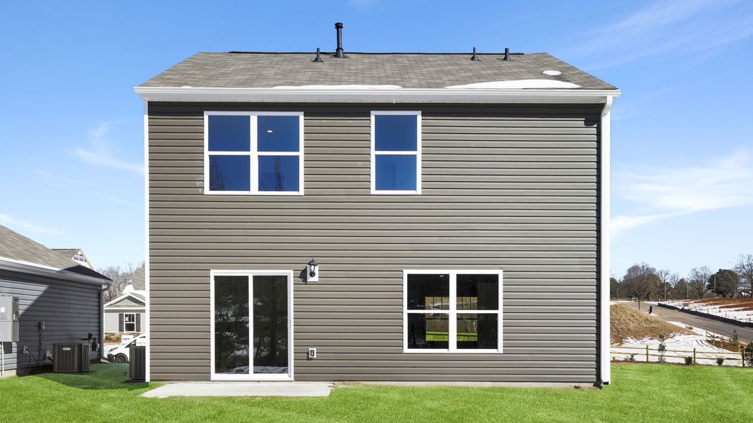 Exterior details and patio area of a home in Cloverdale Hills, Piedmont (Image 3).