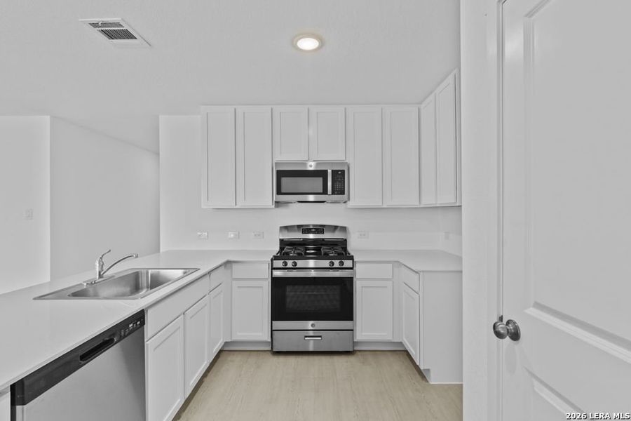 Furnished interior view inside a new home in Grace Valley, Marion (Image 5).