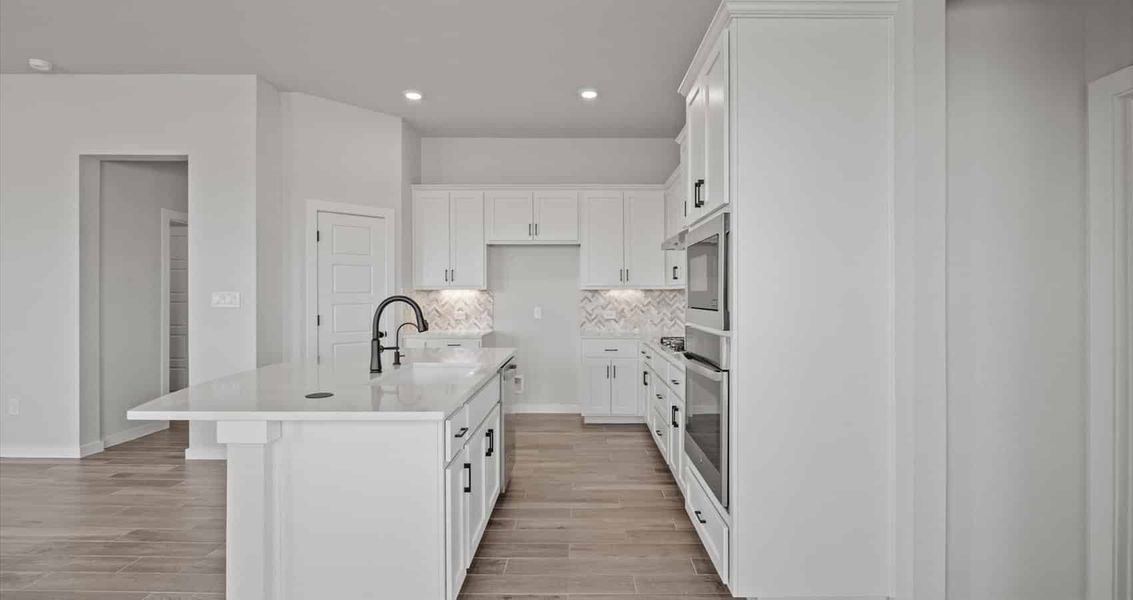 Furnished interior view inside a new home in Meyer Ranch, New Braunfels (Image 6). Furnished interior view inside a new home in Meyer Ranch, New Braunfels (Image 6).