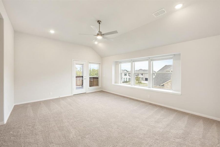 Spacious, unfurnished interior of a new home in Union Park Classic 55, Little Elm (Image 37).