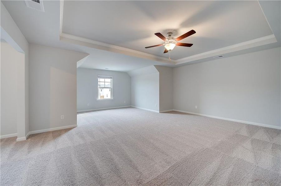 Spacious, unfurnished interior of a new home in Adagio, Dacula (Image 28).