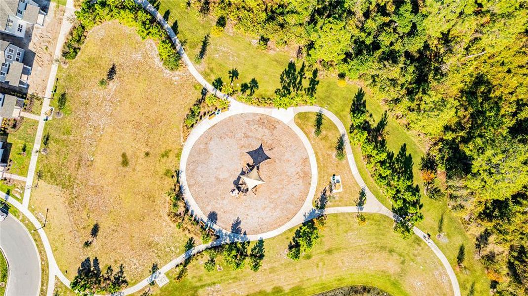 Community amenities in , Winter Garden (Image 32). Community amenities in , Winter Garden (Image 32).