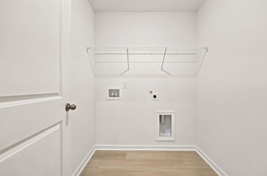 Spacious, unfurnished interior of a new home in Westwood Reserve, Conway (Image 25).