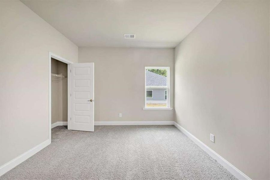 Spacious, unfurnished interior of a new home in Park Place, Bowdon (Image 31). Spacious, unfurnished interior of a new home in Park Place, Bowdon (Image 31).