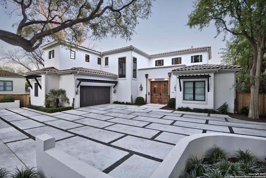 Front exterior of a new home in , McQueeney, TX, highlighting curb appeal (Image 18).