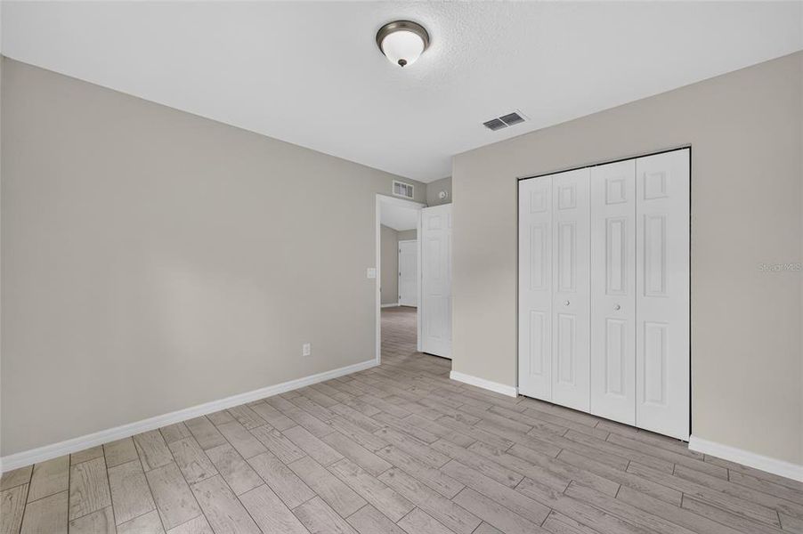 Spacious, unfurnished interior of a new home in , Ocala (Image 32).