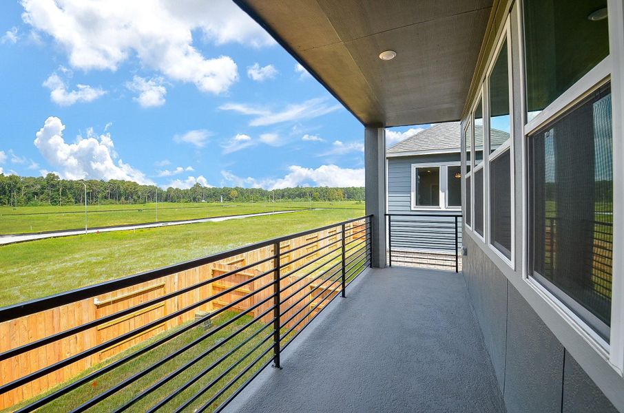Discover this spacious covered porch. Discover this spacious covered porch.