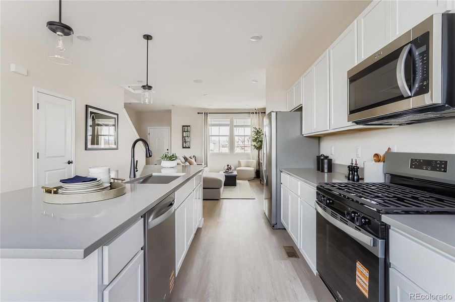 ALL appliances included!