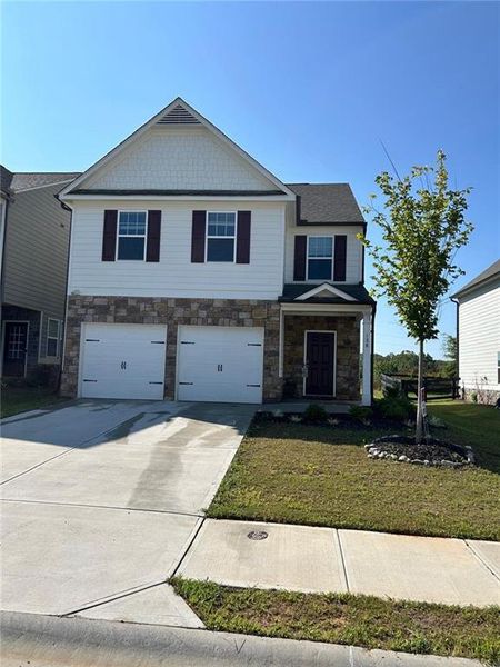 Front exterior of a new home in , Dawsonville, GA, highlighting curb appeal (Image 16). Front exterior of a new home in , Dawsonville, GA, highlighting curb appeal (Image 16).