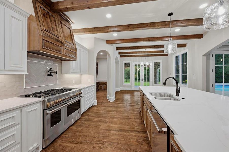 Furnished interior view inside a new home in , Sherman (Image 6).