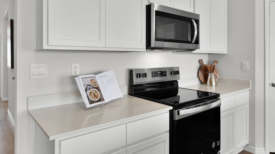 Furnished interior view inside a new home in Crosswinds, Haines City (Image 7).