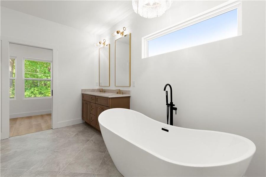Furnished interior view inside a new home in , Atlanta (Image 11).