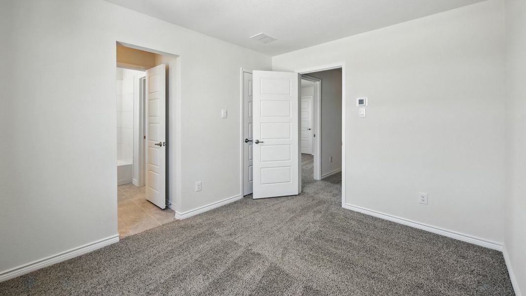 Representative unfurnished interior of a home built from the Republic by D.R. Horton in Bel Air Village, Sherman (Image 12). Representative unfurnished interior of a home built from the Republic by D.R. Horton in Bel Air Village, Sherman (Image 12).