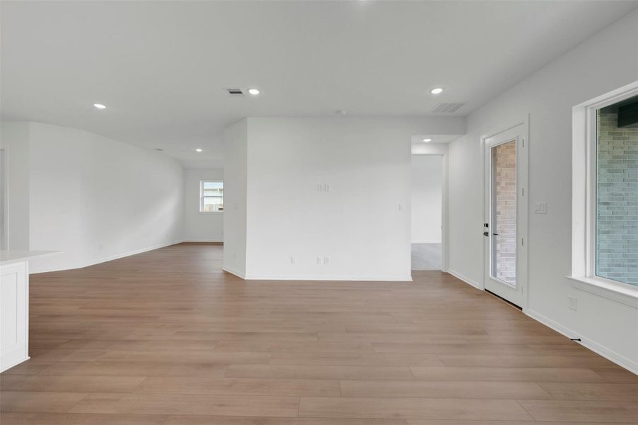 Spacious, unfurnished interior of a new home in Jubilee - Reserve Collection, Hockley (Image 21).