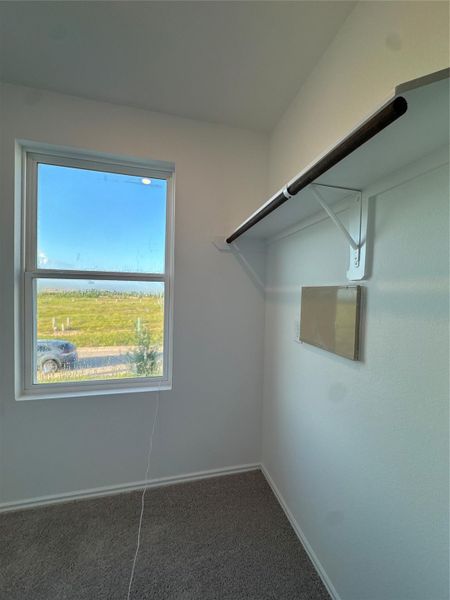 Spacious, unfurnished interior of a new home in Santa Fe, Cleveland (Image 18).