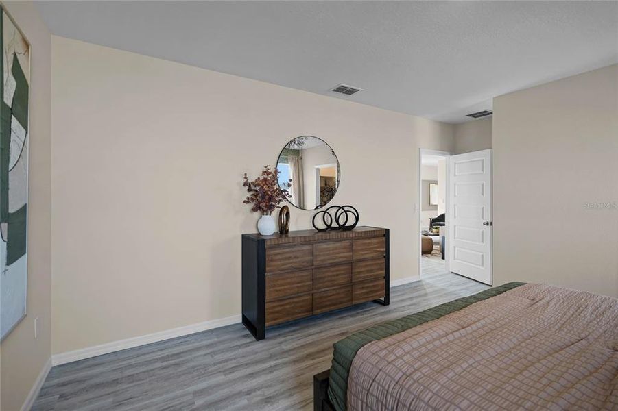Furnished interior view inside a new home in , Winter Haven (Image 20).