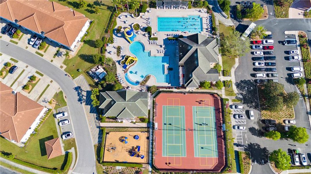 Community amenities in , Davenport (Image 31).