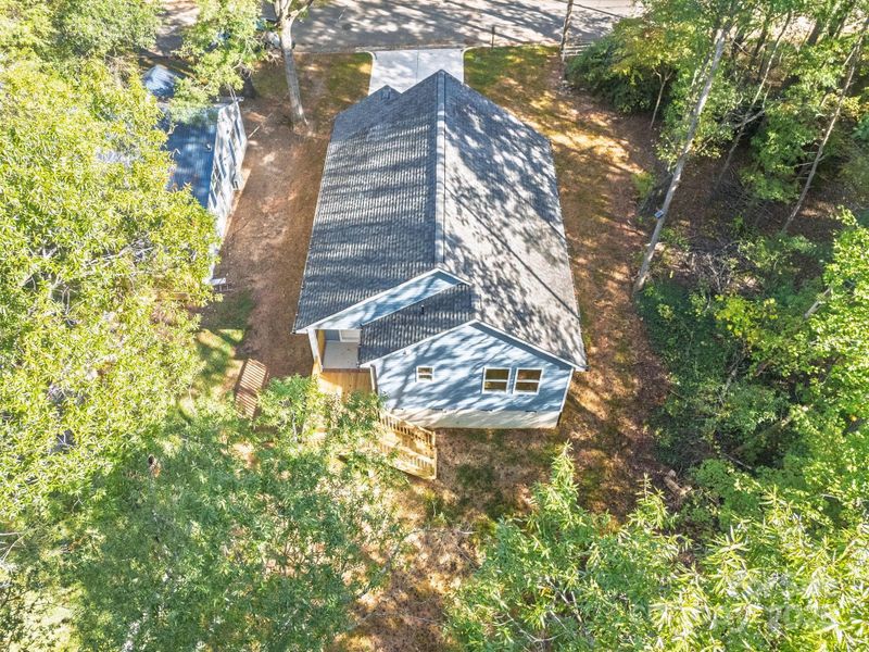 Image 34 of a home in . Image 34 of a home in .