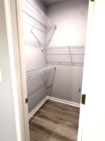 Spacious, unfurnished interior of a new home in , Shelby (Image 13).