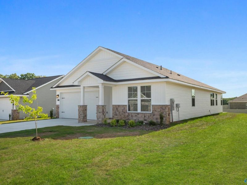 Image 27 of a home in Bailey Park.