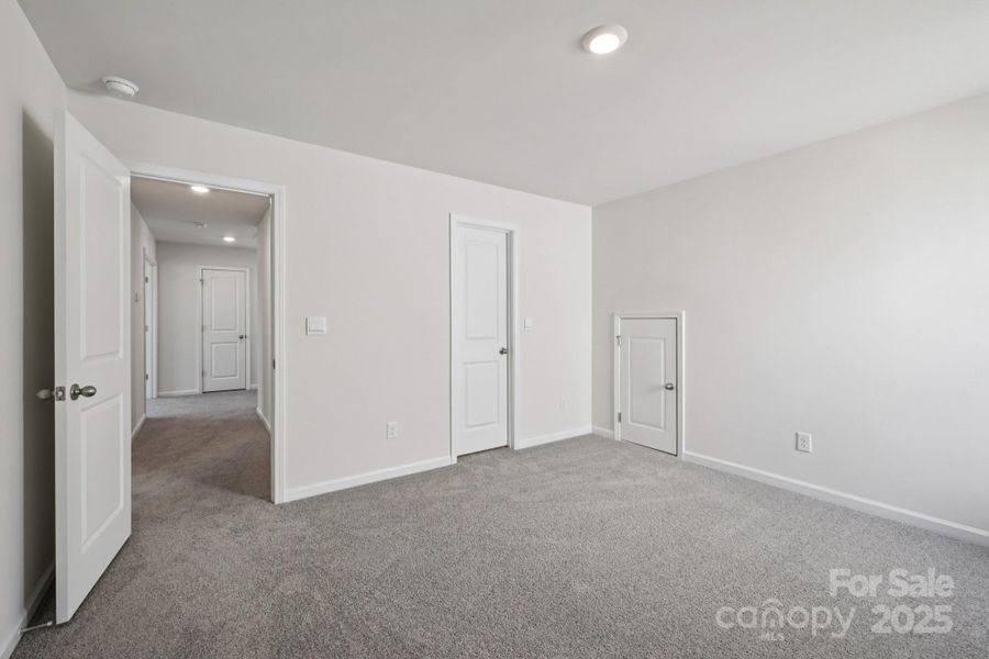 Spacious, unfurnished interior of a new home in Cline Village, Conover (Image 20).
