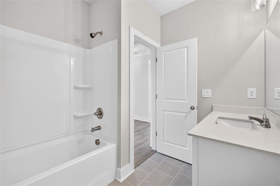 Furnished interior view inside a new home in , Gainesville (Image 15).