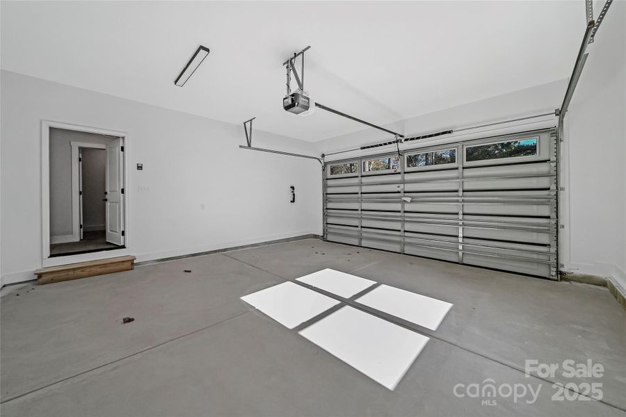 2 Car Garage 2 Car Garage