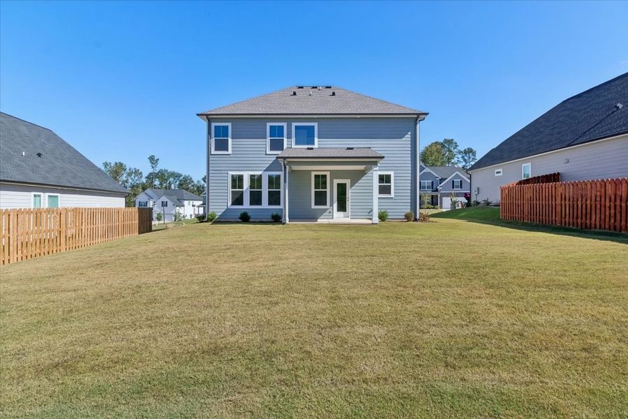 Exterior details and patio area of a home in Crawford Creek, Grovetown (Image 17).