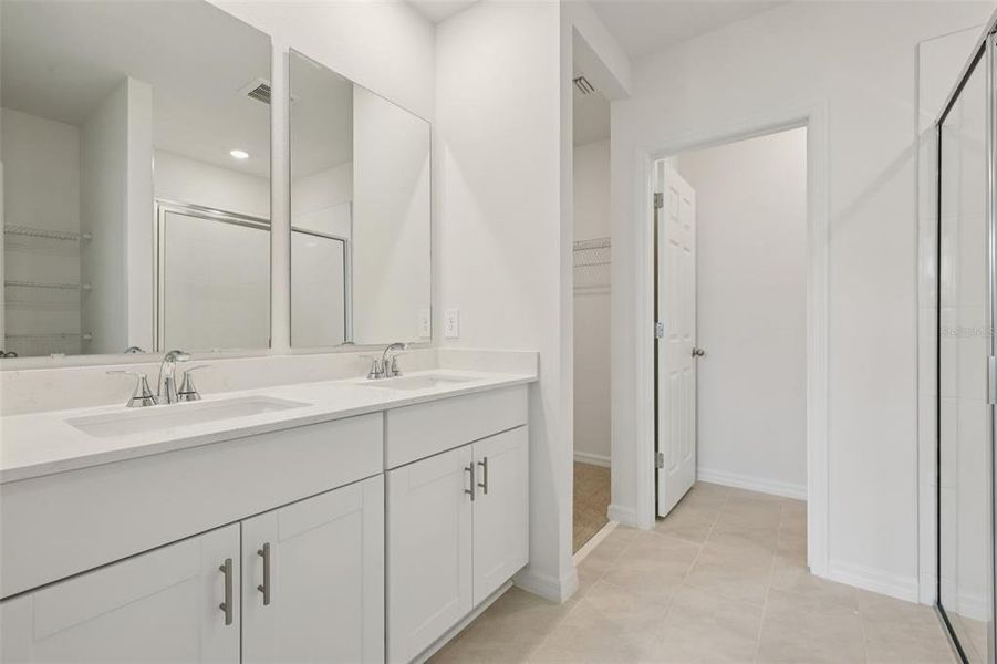 Furnished interior view inside a new home in The Reserve at Twin Lakes, St. Cloud (Image 11).