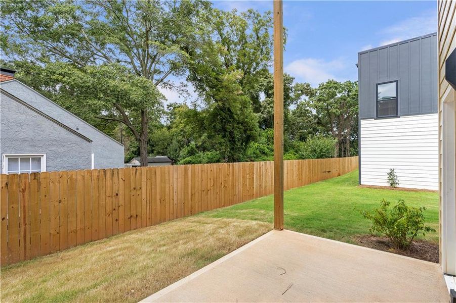 Exterior details and patio area of a home in , Forest Park (Image 22).
