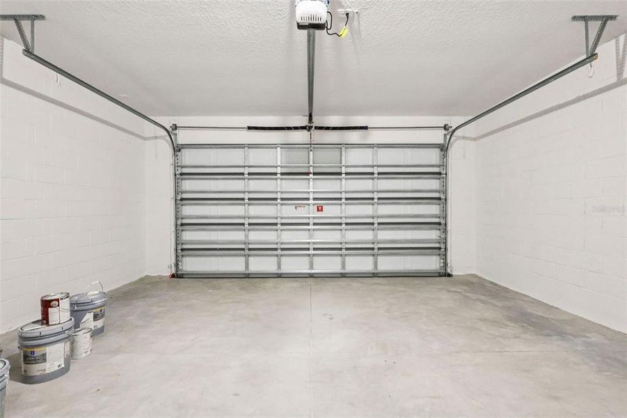 Spacious, unfurnished interior of a new home in Cyrene at Minneola, Minneola (Image 20).