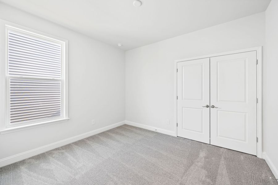 Spacious, unfurnished interior of a new home in Grand Arbor, Blythewood (Image 25).