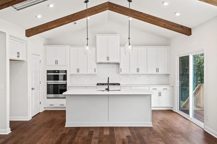 The Courtland C Kitchen