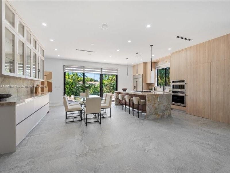 Furnished interior view inside a new home in , Miami Beach (Image 8).