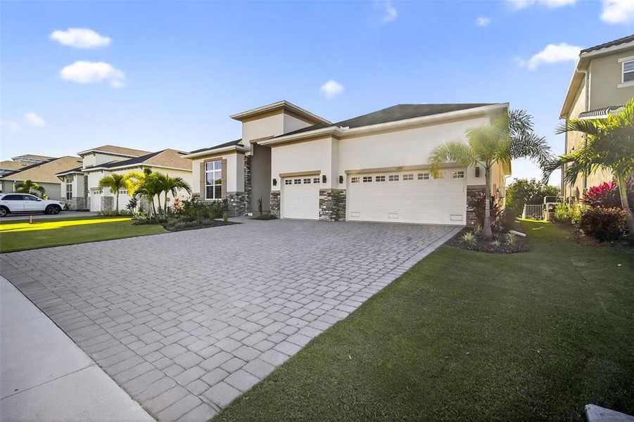 Image 36 of a home in .