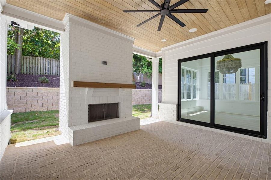 Exterior details and patio area of a home in , Brookhaven (Image 24).