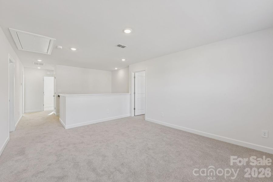 Photo is not of the actual home, but is an inspirational photo of builder’s model home and may depict options, furnishings, and/or decorator features that are not included