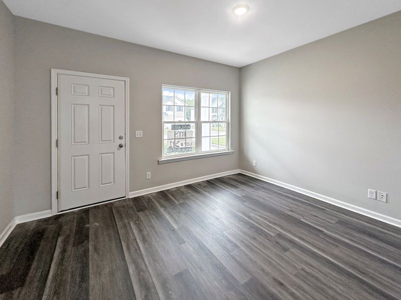Spacious, unfurnished interior of a new home in Tranquil South, Hinesville (Image 12).