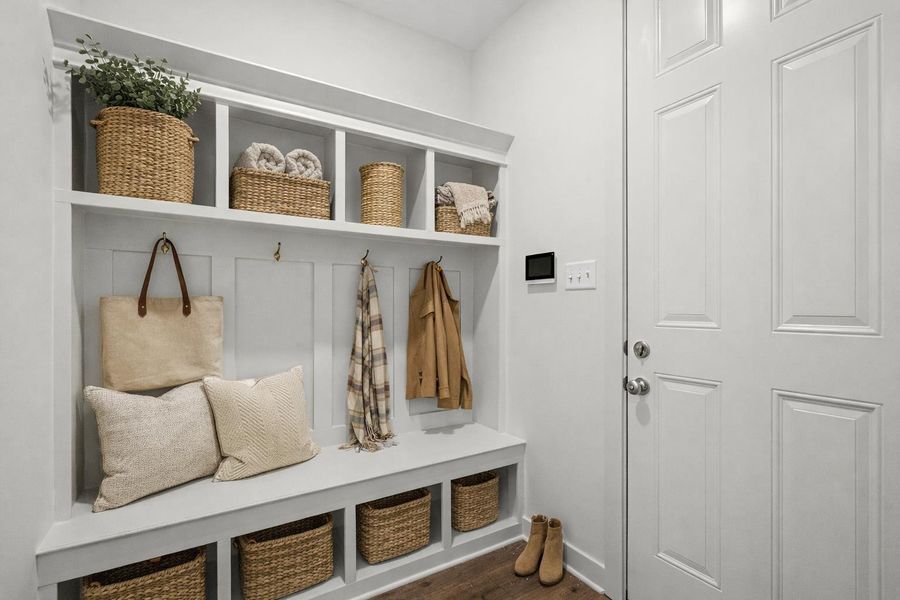 Furnished interior view inside a new home in Georgetown, Collierville (Image 9).